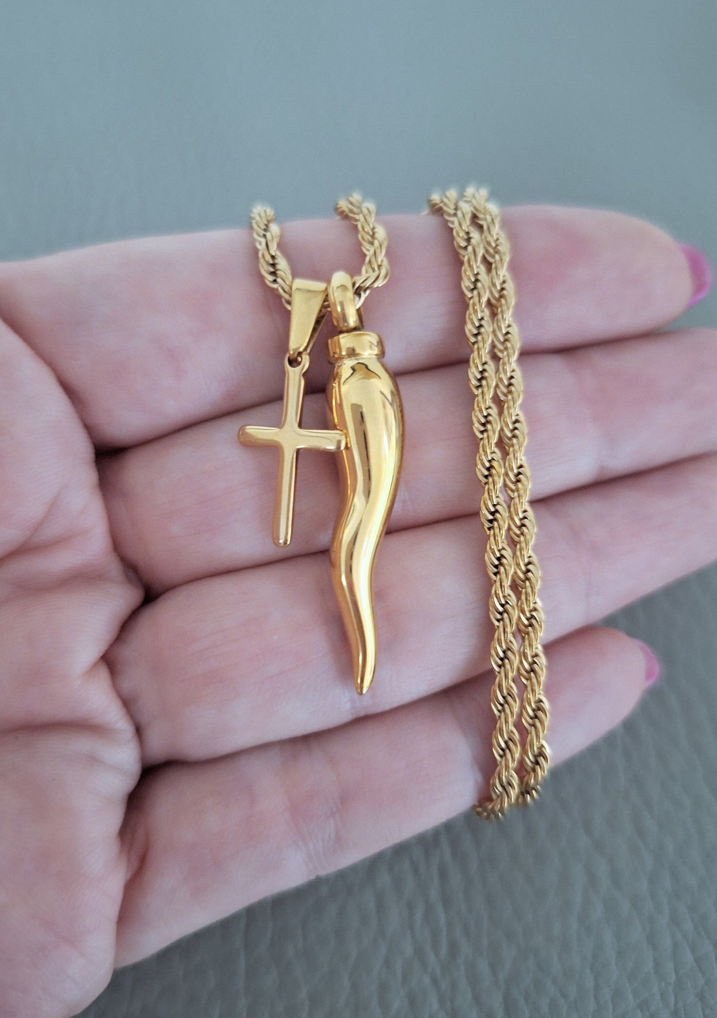 Urn Italian Horn Necklace, Cornicello Pendant, 3 mm Twist Rope Chain Titanium Steel, Italy Men Gift