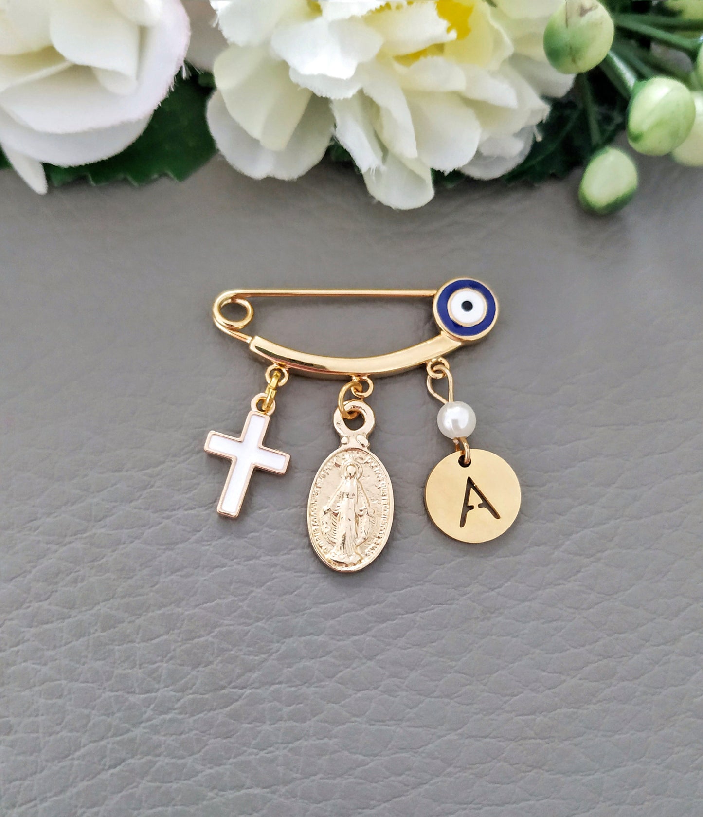 Gold Virgin Mary Baby Safety Pin, Evil Eye Baby Safety Pin Brooch, Catholic Girl Jewelry, Catholic Baby Gift, Evil Eye for Baby Protection