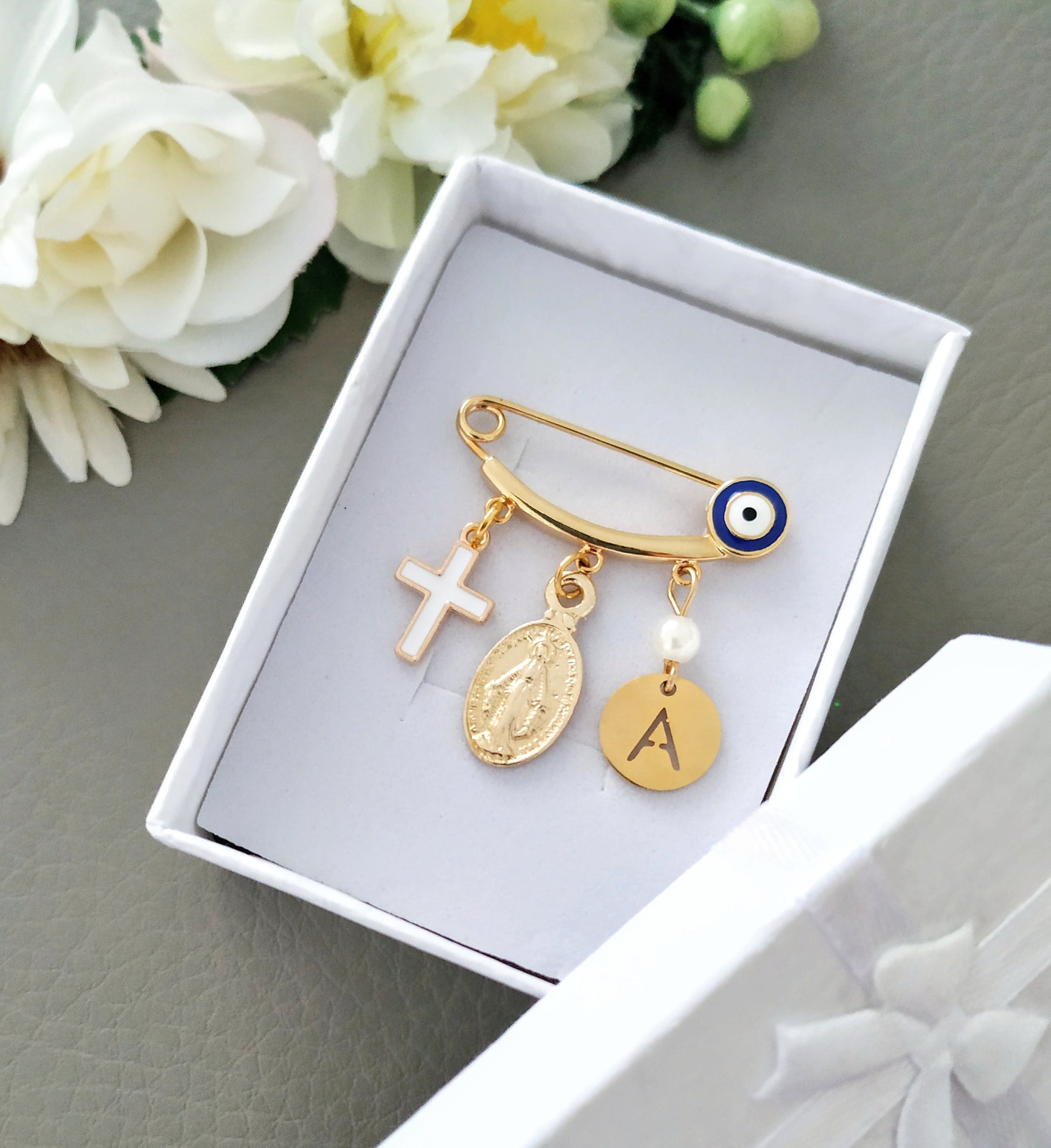 Gold Virgin Mary Baby Safety Pin, Evil Eye Baby Safety Pin Brooch, Catholic Girl Jewelry, Catholic Baby Gift, Evil Eye for Baby Protection
